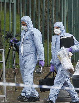 Mann drept med machete i London