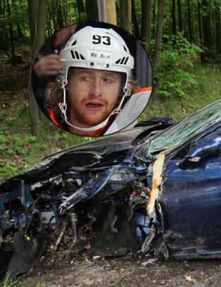 Ishockeystjerne smadret Ferrari i stygg kollisjon
