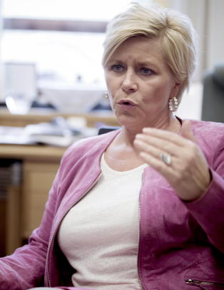 Siv Jensen vil ha flere damer