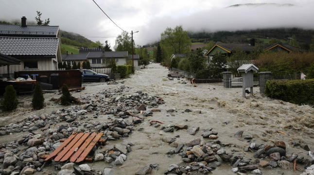 Flomtoppen er ikke n�dd: Det blir verre i Gudbrandsdalen, �sterdalen og Valdres