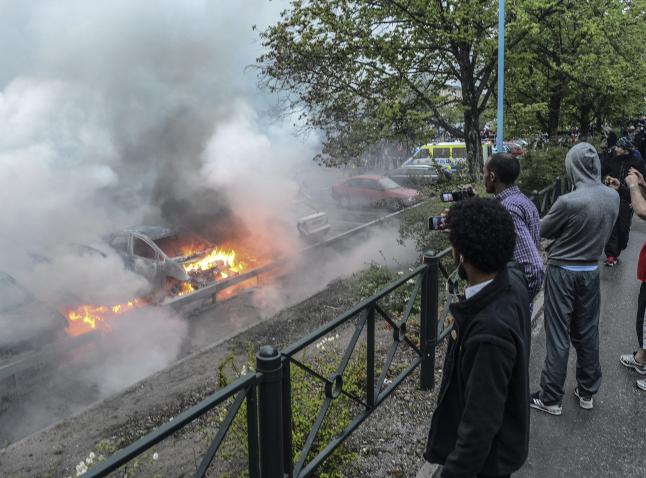 Stockholm i brann, femte natta p� rad