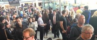 Dagbladets reporter p� Heathrow: - Kaos!