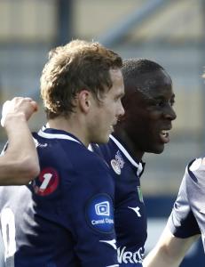 Diomande lå nede, reiste seg, scoret - og ble byttet ut