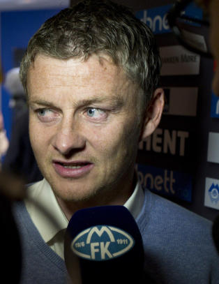 - Det m� ligge noe bak- men jeg t�r ikke � spekulere