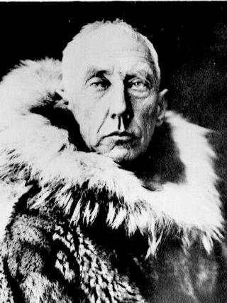AMUNDSEN: Nordmannen kom først til sydpolen etter et kappløp mot briten Robert Scott. Foto: Nordisk film AMUNDSEN: Nordmannen kom først til sydpolen etter et kappløp mot briten Robert Scott. Foto: Nordisk film