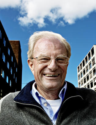 - Ikke alltid like greit når folk sier til barna «har du med deg bestefaren din?»