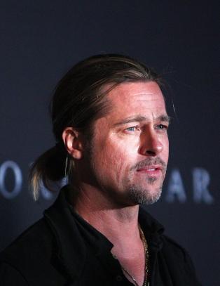 Kom alene p� filmpremiere