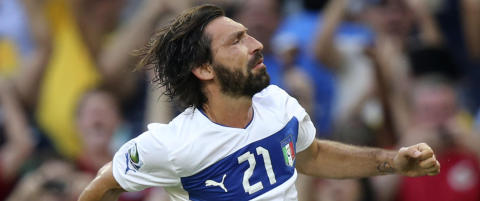 Italia taper aldri n�r Pirlo scorer