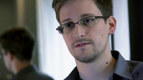 Snowden f�r hjelp fra Assange i asylsak