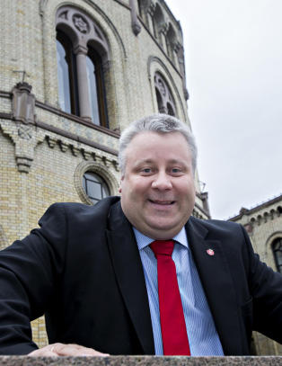 Frp vil b�rsnotere NSB