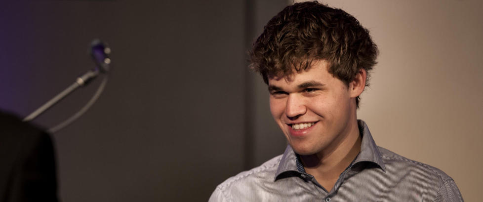 Carlsen knuste Anand i siste m�te f�r VM-kampen