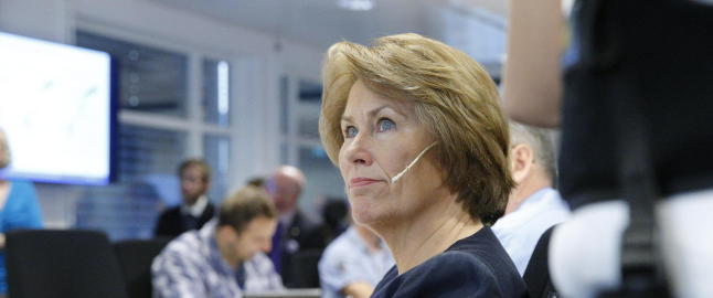 Færre kontorer, flere patruljer, mindre byråkrati og papirflytting