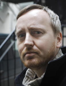 - Politikerne holder asylbarna for narr