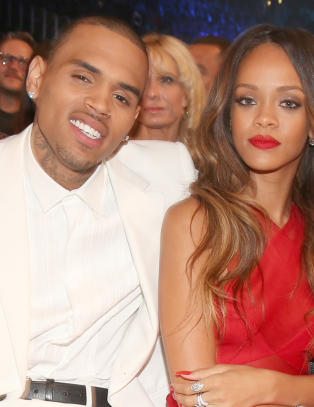 Chris Brown kan havne bak murene