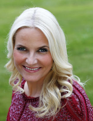 - Haakon kaller henne bare Mette