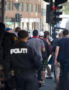 30 personer stoppet av politiet i Oslo