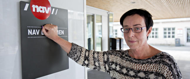 Lone har jobbet i NAV siden starten, men hun føler at ledelsen ikke lytter til henne