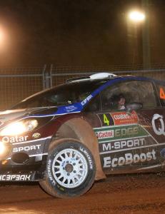 Østberg krasjet i stein i Rally Australia