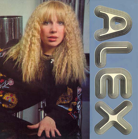 «ALEX-HÅR»: Kreppet og krusete hår ble Alexandra Sandøys varemerke - her fra debuten «Alex». «ALEX-HÅR»: Kreppet og krusete hår ble Alexandra Sandøys varemerke - her fra debuten «Alex».