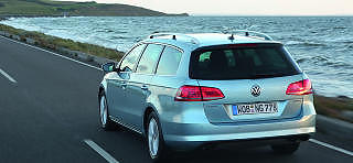 HYBRID-PASSAT: En ladbar hybrid av Passat kommer i 2015. Foto: VW HYBRID-PASSAT: En ladbar hybrid av Passat kommer i 2015. Foto: VW
