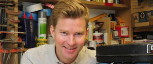 Norske Magnus kan bli �rets britiske designer