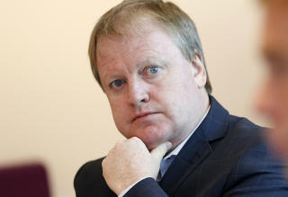 SITTER I UEFA-KOMITÉ: President i Norges Fotballforbund, Yngve Hallén. Foto: Cornelius Poppe / NTB Scanpix SITTER I UEFA-KOMITÉ: President i Norges Fotballforbund, Yngve Hallén. Foto: Cornelius Poppe / NTB Scanpix