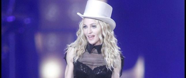 Nakenbilder av Madonna sammen med annen kvinne auksjoneres nå bort