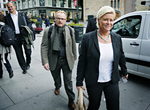 INGEN KONFLIKT : - Det har ikke vært noen konflikt mellom Siv Jensen og meg. Virkeligheten er at jeg har følt meg sterkt ønsket av Siv, sier Per Sandberg. Foto: JACQUES HVISTENDAHL INGEN KONFLIKT : - Det har ikke vært noen konflikt mellom Siv Jensen og meg. Virkeligheten er at jeg har følt meg sterkt ønsket av Siv, sier Per Sandberg. Foto: JACQUES HVISTENDAHL