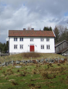Avslører de «kummerlige» hygieniske forholdene på «Farmen»-gården