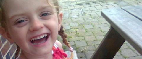 Lexi (4) ble bitt i hjel av familiens nye hund