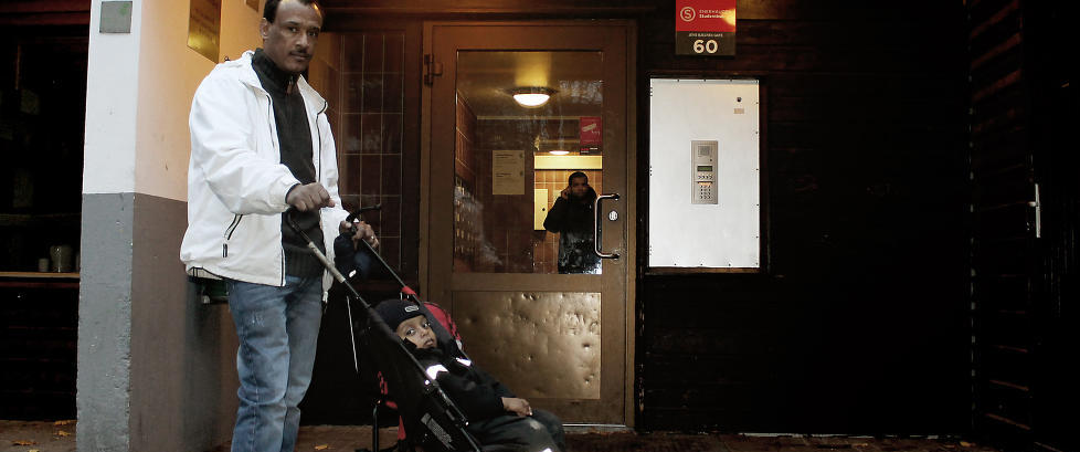 - Hadde aldri i verden latt sønnen min leke alene her