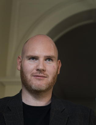 Mennene framstilles som villdyr og farlige voldtekstmenn