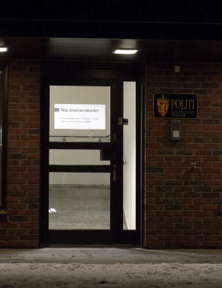 Advarer ordførere mot å telle politiskilt