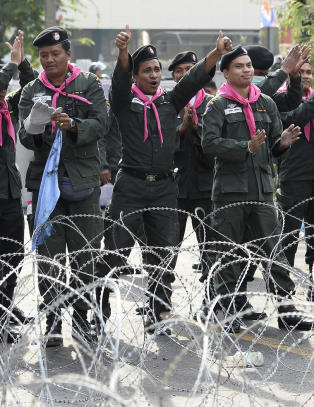 Thailands generaler utelukker kupp