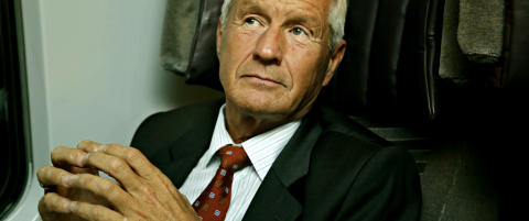 Jagland mintes Mandela