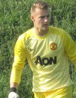 Kjetil (15) blir omtalt som «den nye Schmeichel». Nå er han klar for City