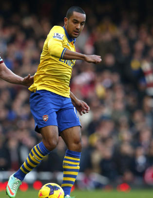Walcott snudde kampen på egenhånd da Arsenal sleit mot bunnlaget West Ham