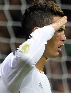 Ronaldo like bak dronning Sonja, Haakon, Mette-Marit og Märtha
