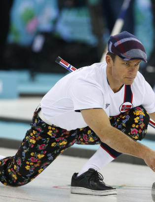 Sjekk curling-guttas siste buksestunt. Stjal showet på gårsdagens trening