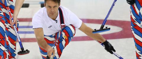 Tre strake tap for curling-gutta