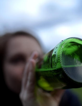 Ungdommer utfordrer hverandre til livsfarlig drikkelek