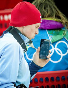 Her ringer Kristoffersen til pappa i pausen: - Han var ikke akkurat happy