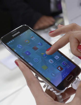 Den største nyheten med Samsungs nye topptelefon er ikke at den tåler å mistes i do