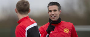 Hevder van Persie vil vekk fra United, takker nei til bonus på 100 millioner