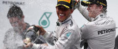 Hamilton suste inn til klar seier i Malaysia