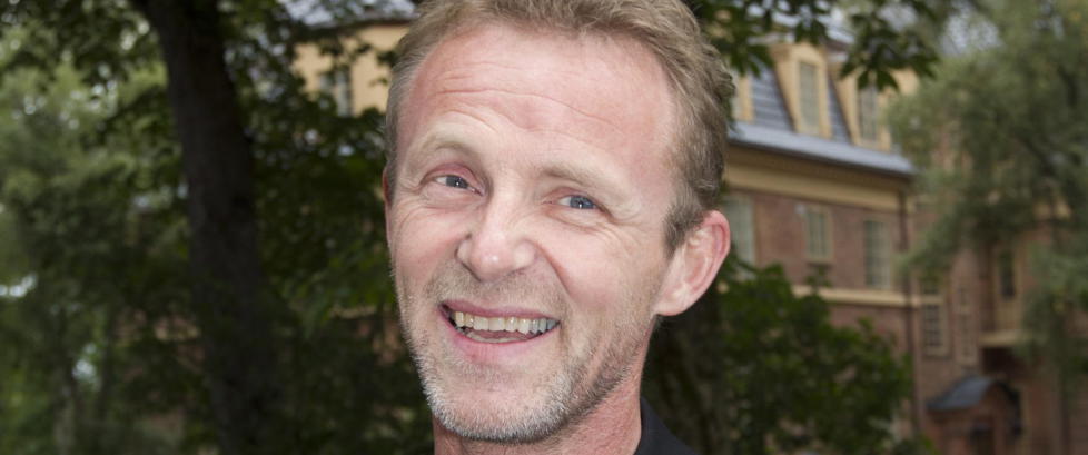 Jo Nesbø dukket plutselig opp som golf-kommentator