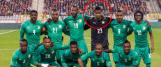Rett før dette ble Stabæk-kometen tatt til side av Yaya Toure