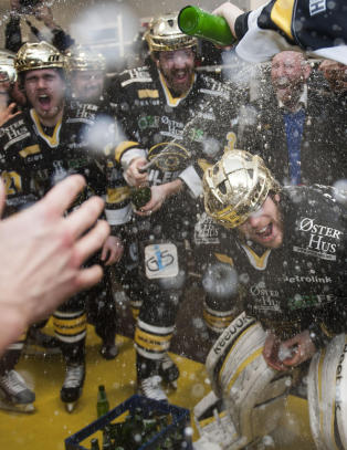 - Jeg har ikke peiling på hva som skjer, men jeg skal ikke stoppe dem