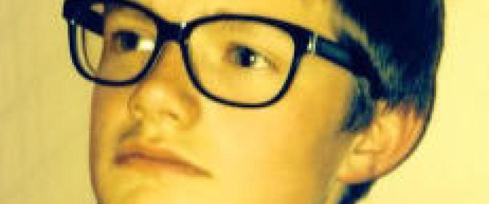 Helge (14) til topps med rytmer fra trommene