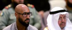 Anelka uønsket i Ronaldinhos klubb etter at han dro på islamsk ungdomskonferanse